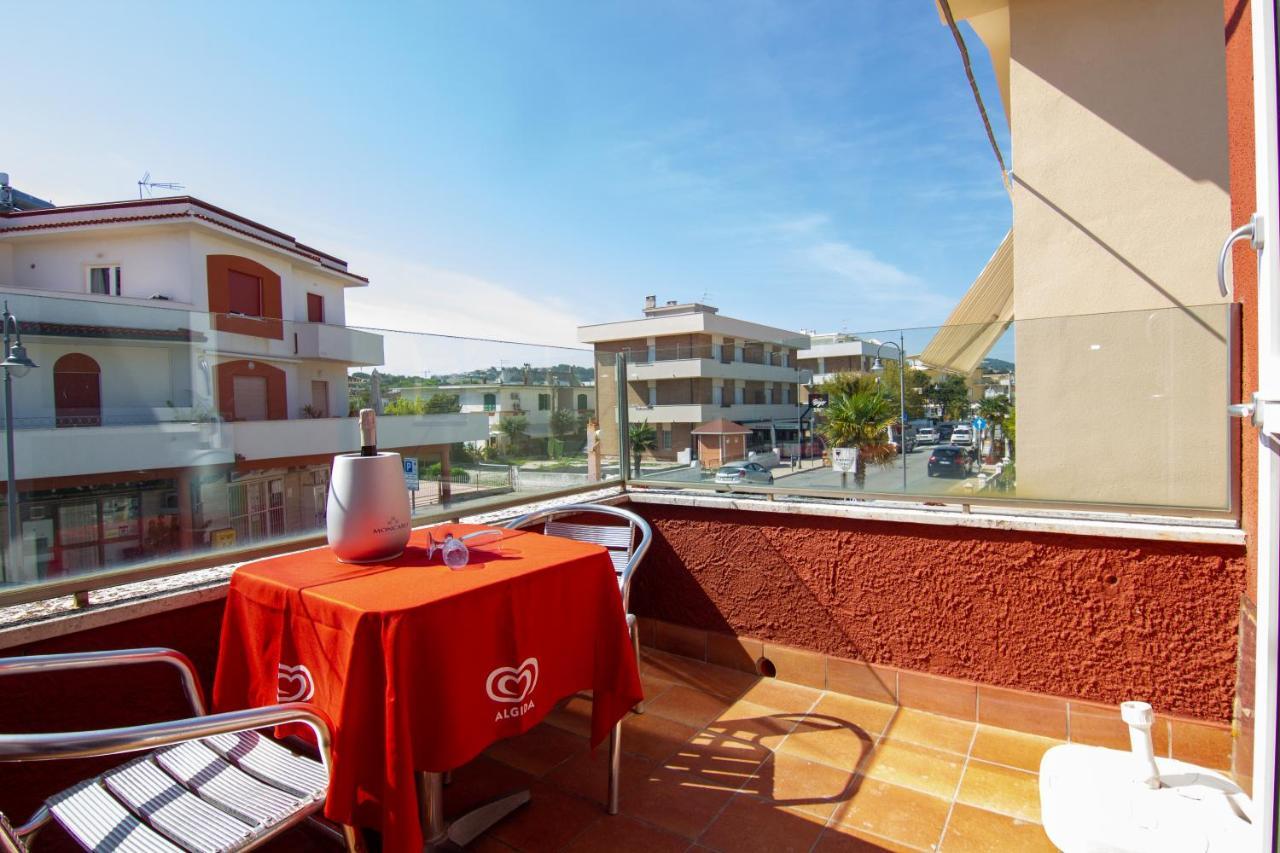 Casa Vacanze Gigli Numana Exterior foto